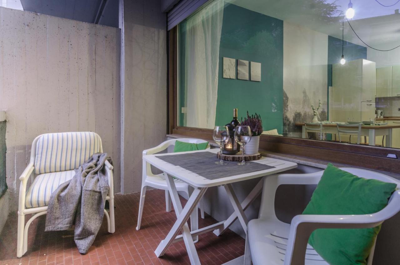 Interno 76 Di Tss' - Splendido Appartamento Con Balcone Tranquillo & Parcheggio Privato - Perfetto Per Famiglie トレント エクステリア 写真